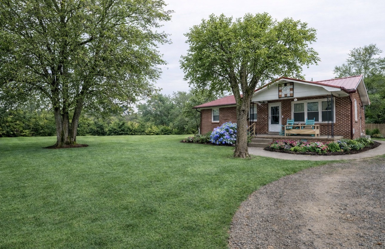 185 Petty Gap Road Woodbury, TN 37190 - Photo 10 of 13