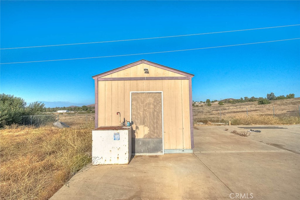 16770 Rocky Glen Road Perris, CA 92570 - Photo 74 of 79 Shed