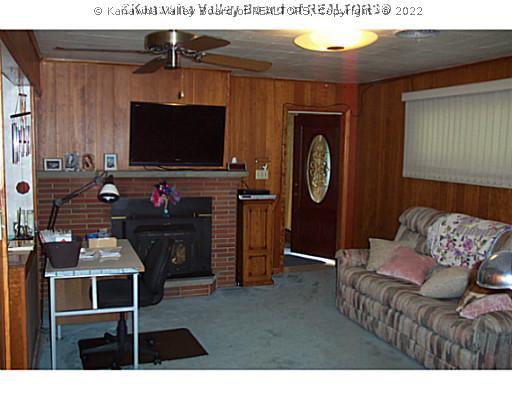 116 Casto Road Charleston, WV 25313 - Photo 5 of 11 Den/Family/Great Room.
