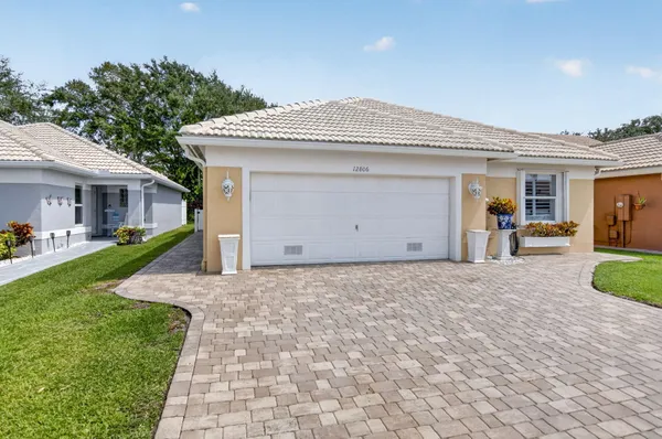 $449,000 | 12806 Hampton Lakes Circle, Boynton Beach, FL 33436