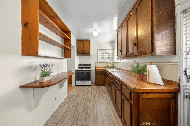 $675,000 | 9929 Rosewood Avenue, South Gate, CA 90280