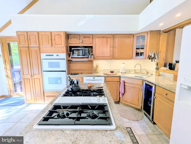 $1,500,000 | 2006 Bennett Point Road, Queenstown, MD 21658