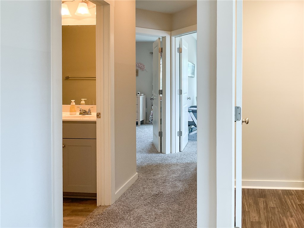 200 Button Willow Street Taylors, SC 29687 - Photo 13 of 29