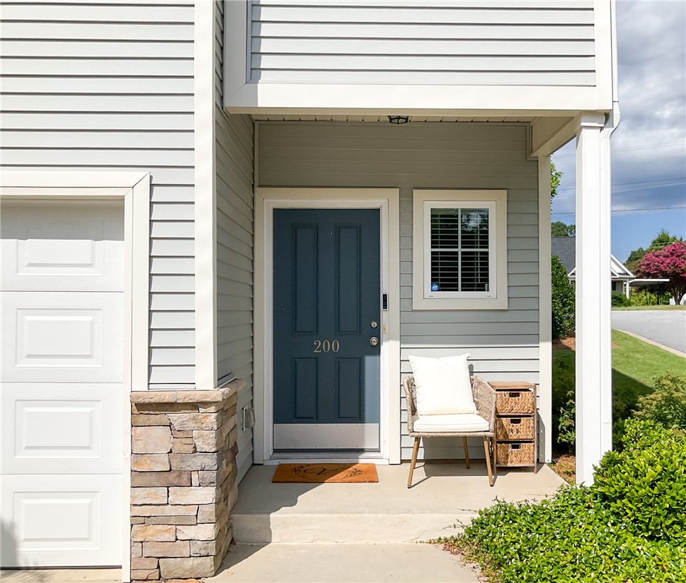 200 Button Willow Street Taylors, SC 29687 - Photo 2 of 29