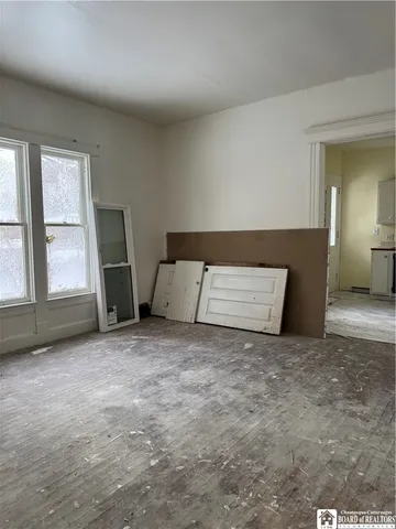 $69,900 | 31 Linwood Avenue, Jamestown, NY 14701