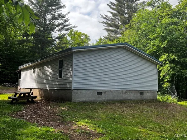 $132,500 | 8790 Lachausse Road, Boonville, NY 13309
