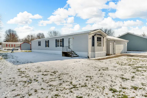 $124,995 | 330 Lazy River Road, Cloverdale, IN 46120