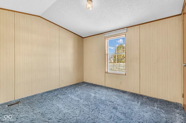 $134,995 | 330 Lazy River Road, Cloverdale, IN 46120