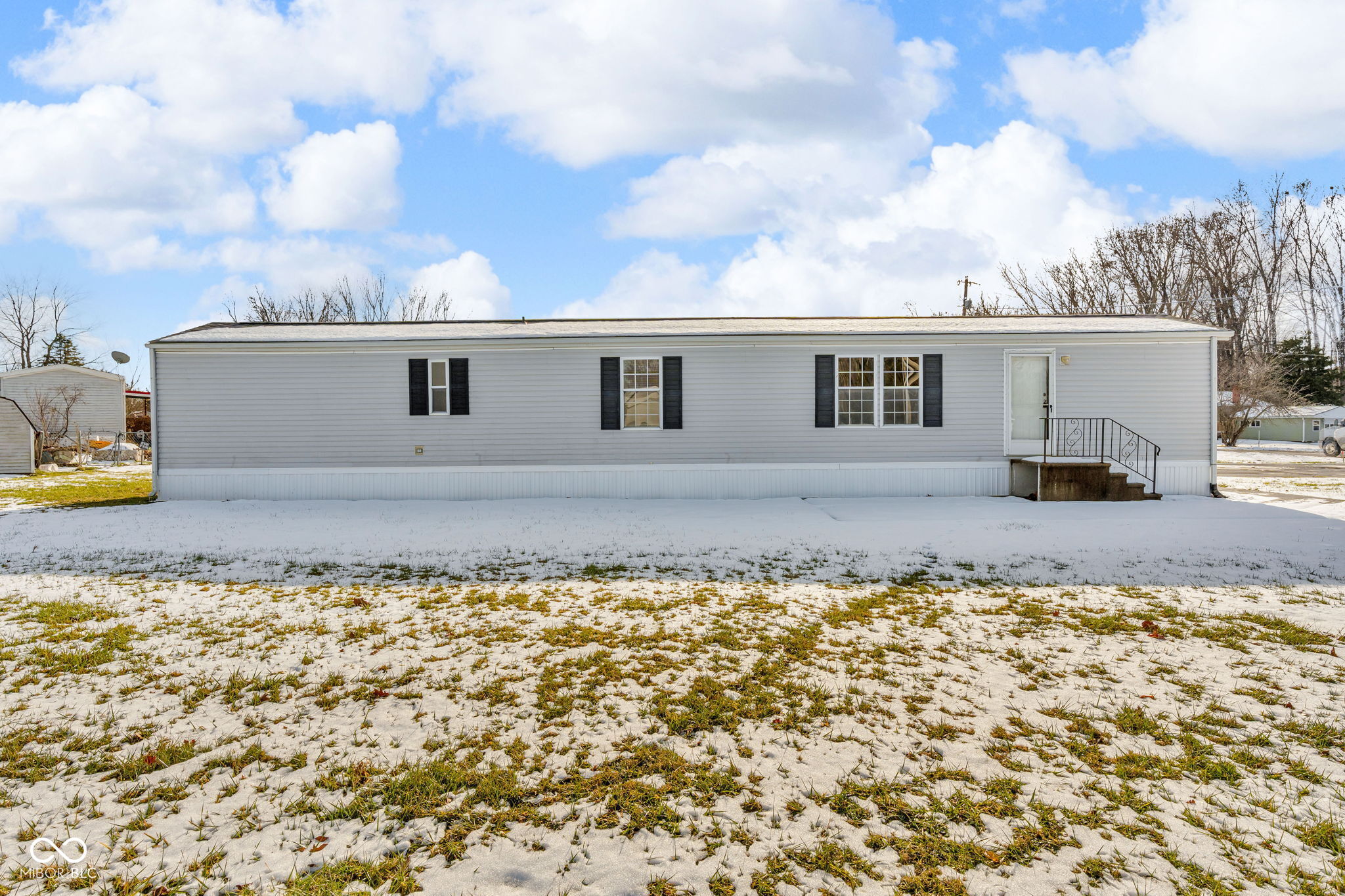 330 Lazy River Road Cloverdale, IN 46120 - Photo 2 of 34