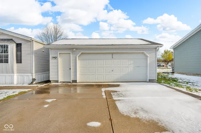 $134,995 | 330 Lazy River Road, Cloverdale, IN 46120