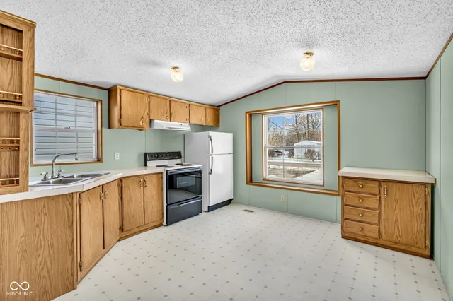 $134,995 | 330 Lazy River Road, Cloverdale, IN 46120