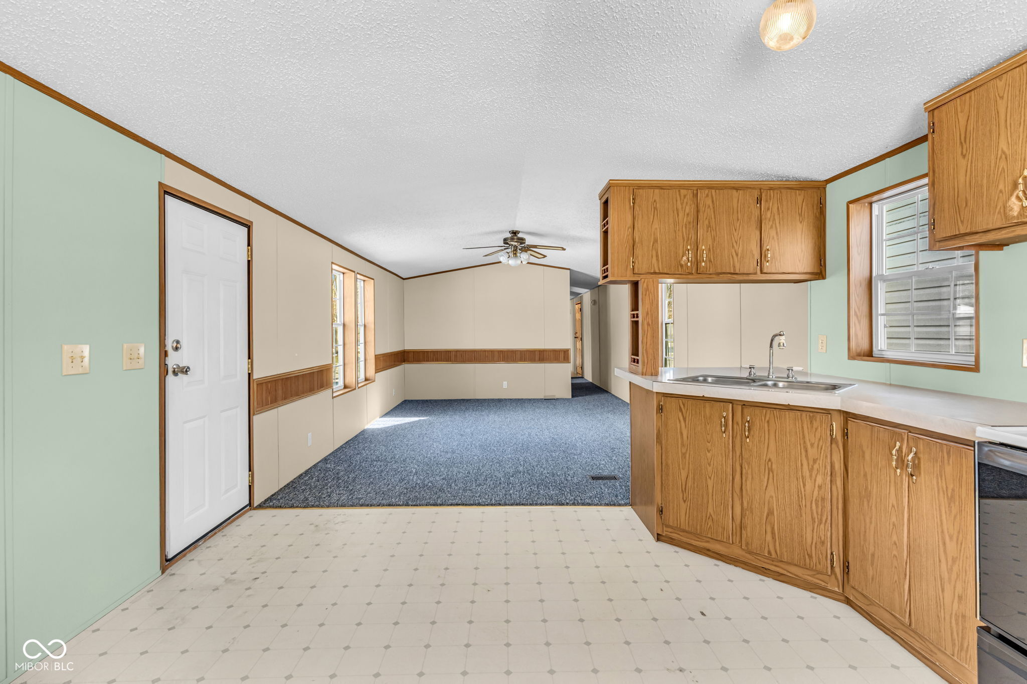 330 Lazy River Road Cloverdale, IN 46120 - Photo 10 of 34