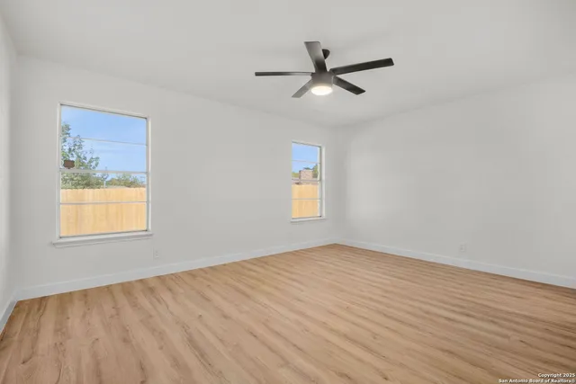 $399,999 | 13907 Briarmeadow Street, San Antonio, TX 78217