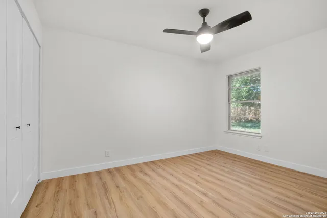 $399,999 | 13907 Briarmeadow Street, San Antonio, TX 78217