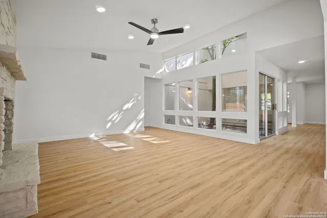 $399,999 | 13907 Briarmeadow Street, San Antonio, TX 78217