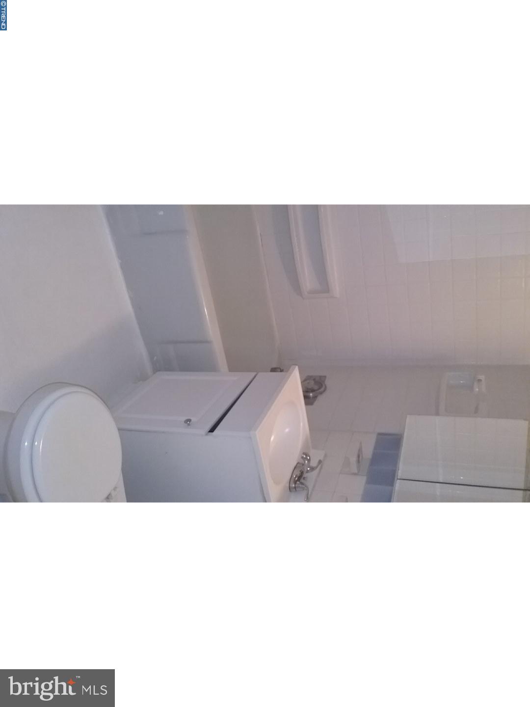 1303 Rodman Road Wilmington, DE 19805 - Photo 8 of 11 Bathroom