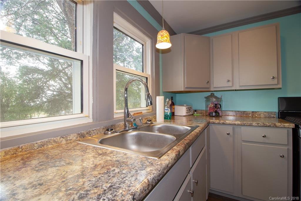 317 Wright Road Kings Mountain, NC 28086 - Photo 5 of 18 Gallery Image 5