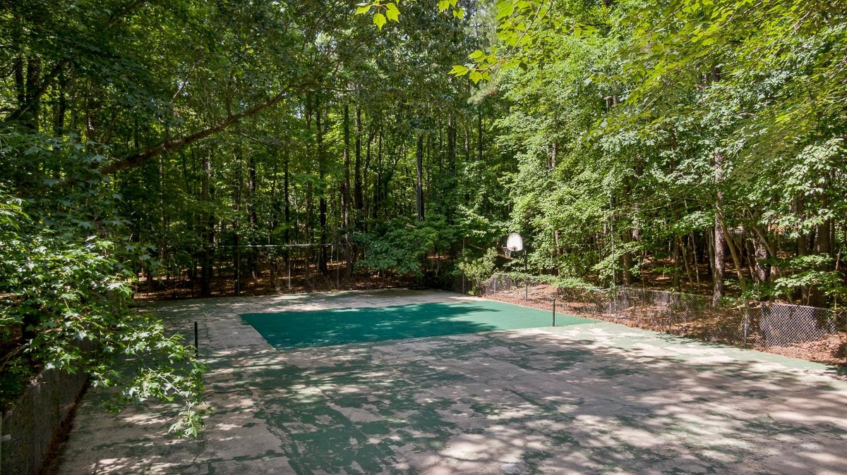 9413 Barton Creek Road Raleigh, NC 27615 - Photo 29 of 37 Photo 31