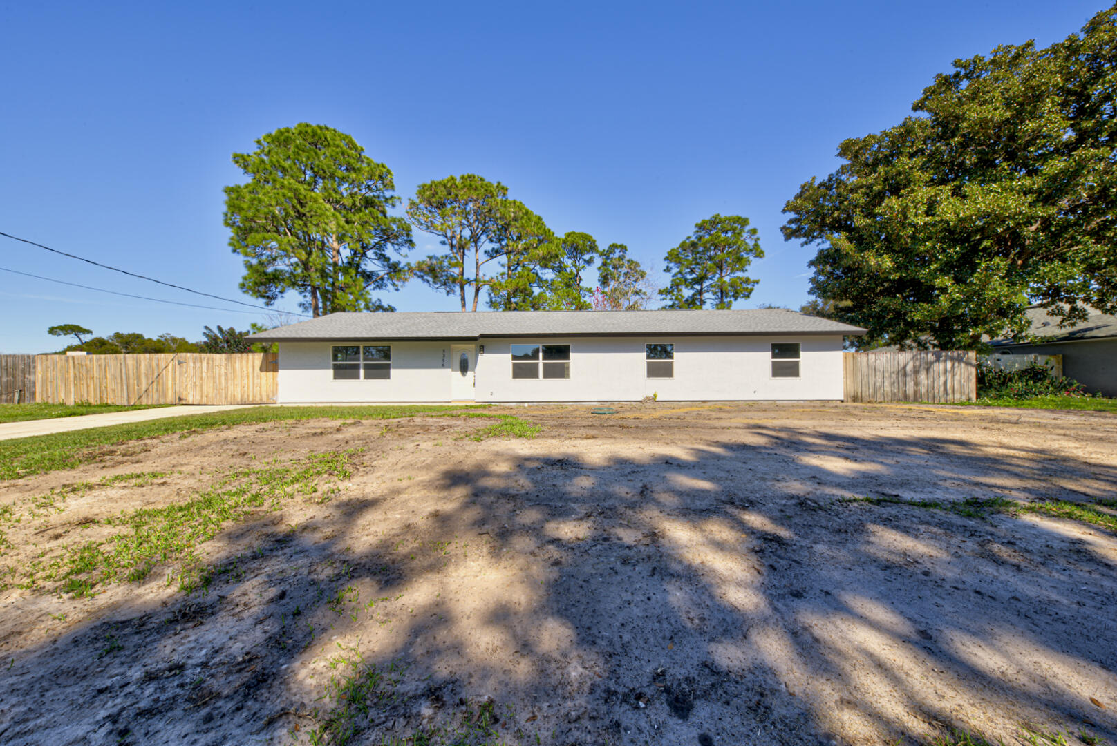 5356 Jamaica Road Cocoa, FL 32927 - Photo 38 of 41 a front view of a house with garden