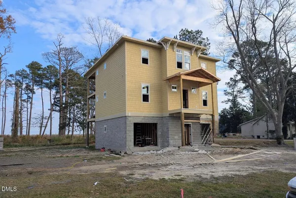 a picture of a bathroom with a sink