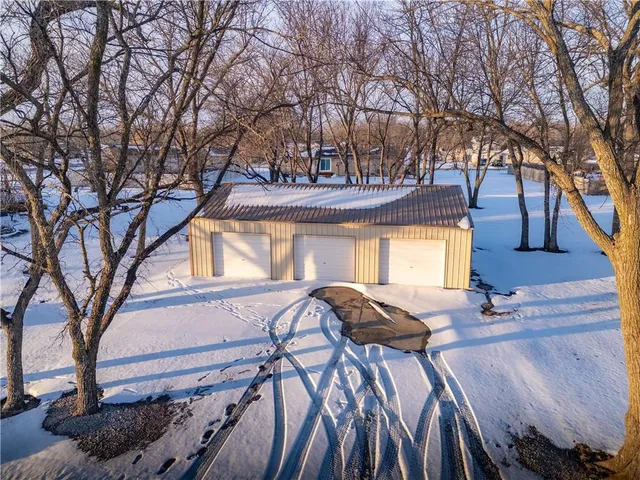 $361,505 | 1424 Alleghany Street, Burlington, KS 66839