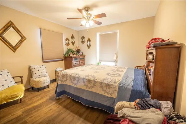 $361,505 | 1424 Alleghany Street, Burlington, KS 66839