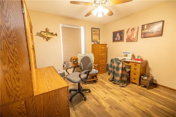 $361,505 | 1424 Alleghany Street, Burlington, KS 66839