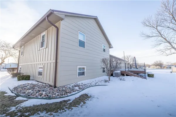 $361,505 | 1424 Alleghany Street, Burlington, KS 66839