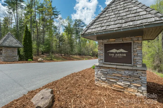 $349,000 | Lot 43 Winghaven Drive, Nebo, NC 28761