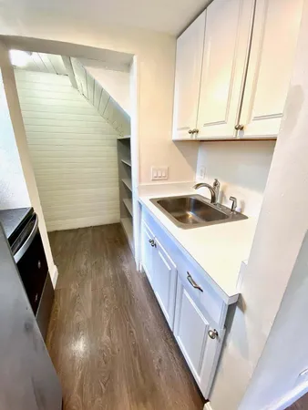 $1,650 | 506 50th Street, West Palm Beach, FL 33407