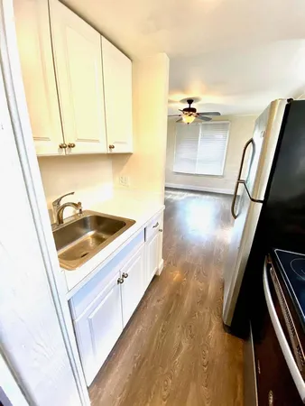 $1,650 | 506 50th Street, West Palm Beach, FL 33407
