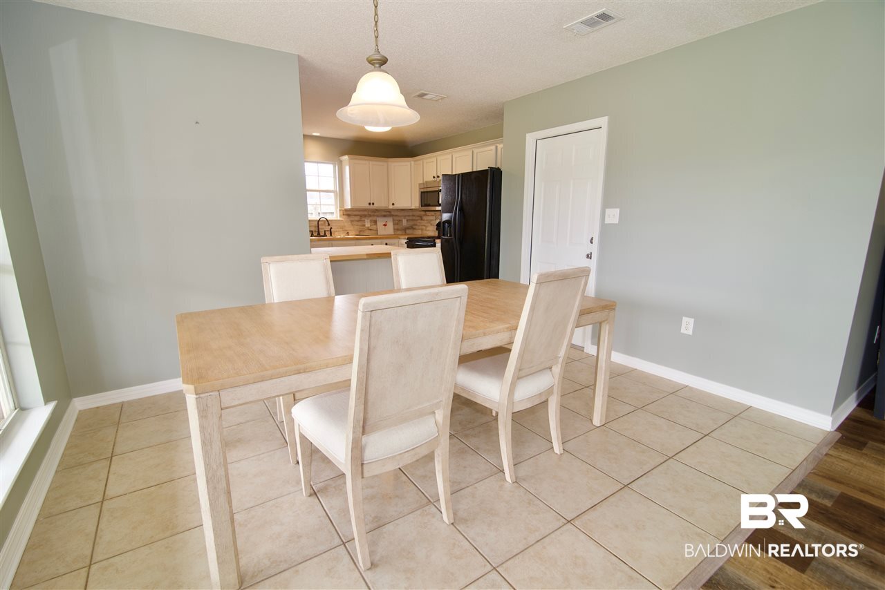 17517 Eastview Loop Foley, AL 36535 - Photo 12 of 48