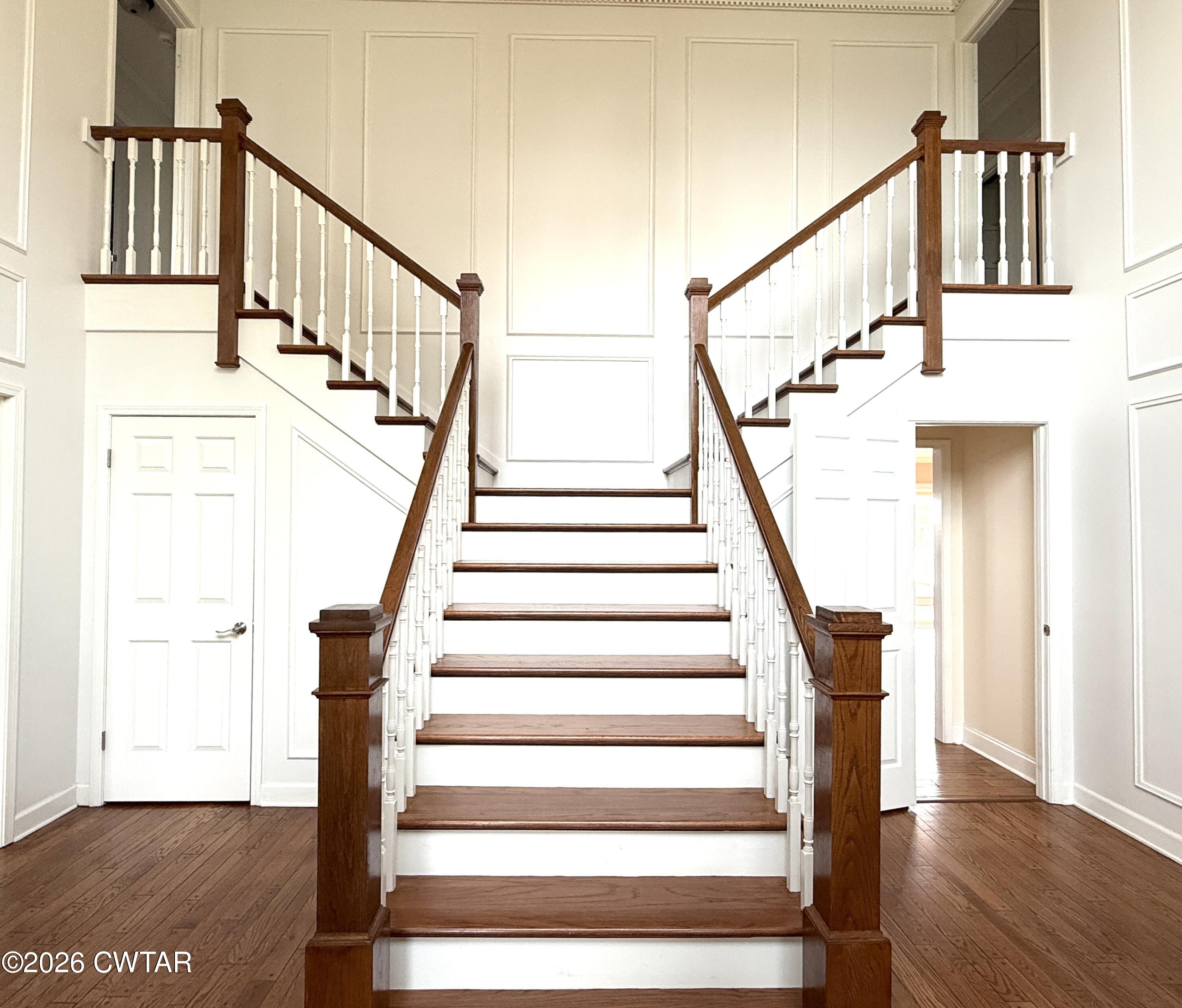 2787 Meacham Road Dyersburg, TN 38024 - Photo 18 of 45 a view of entryway with wooden floor