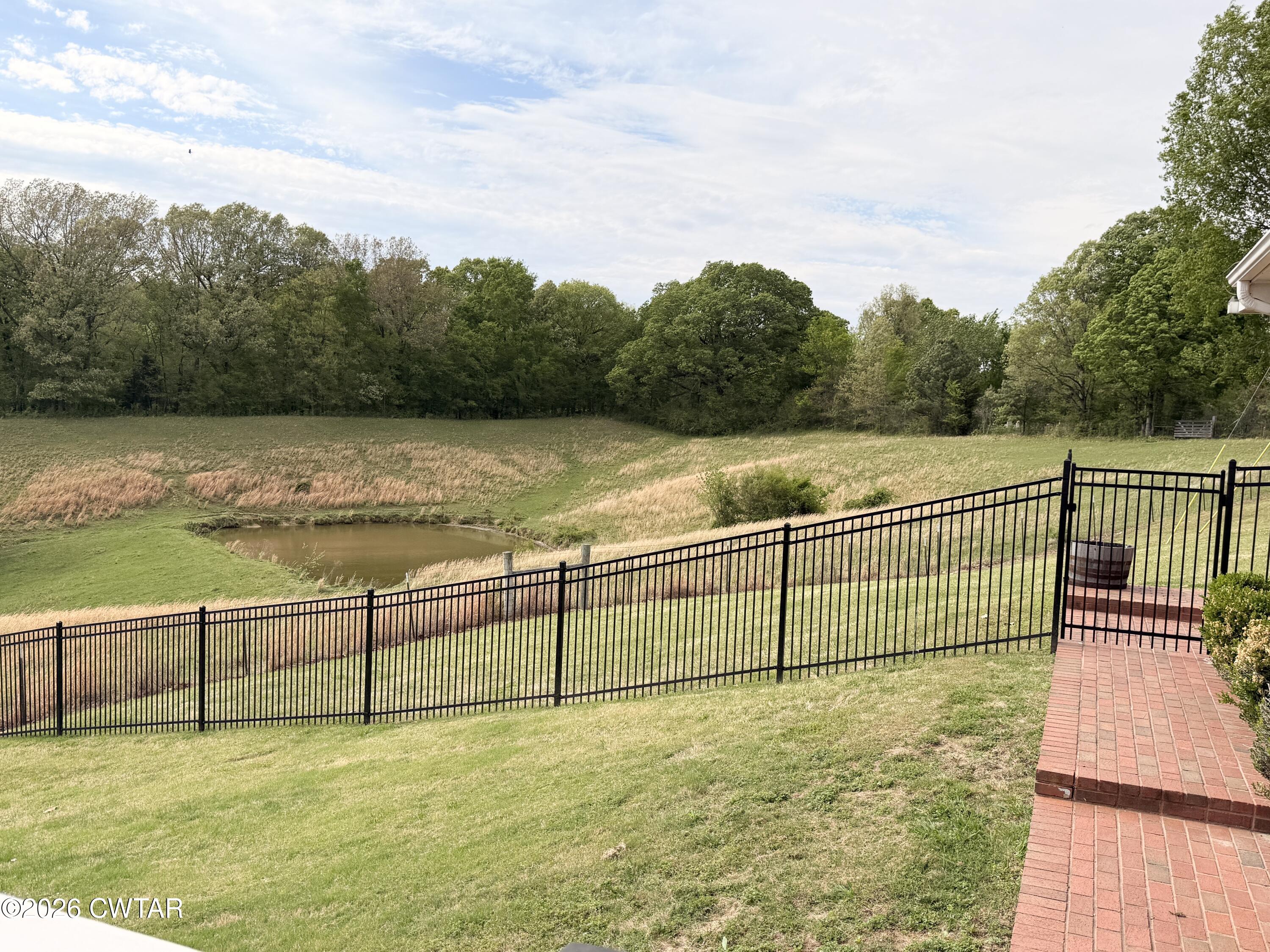2787 Meacham Road Dyersburg, TN 38024 - Photo 10 of 45 a view of a tennis court