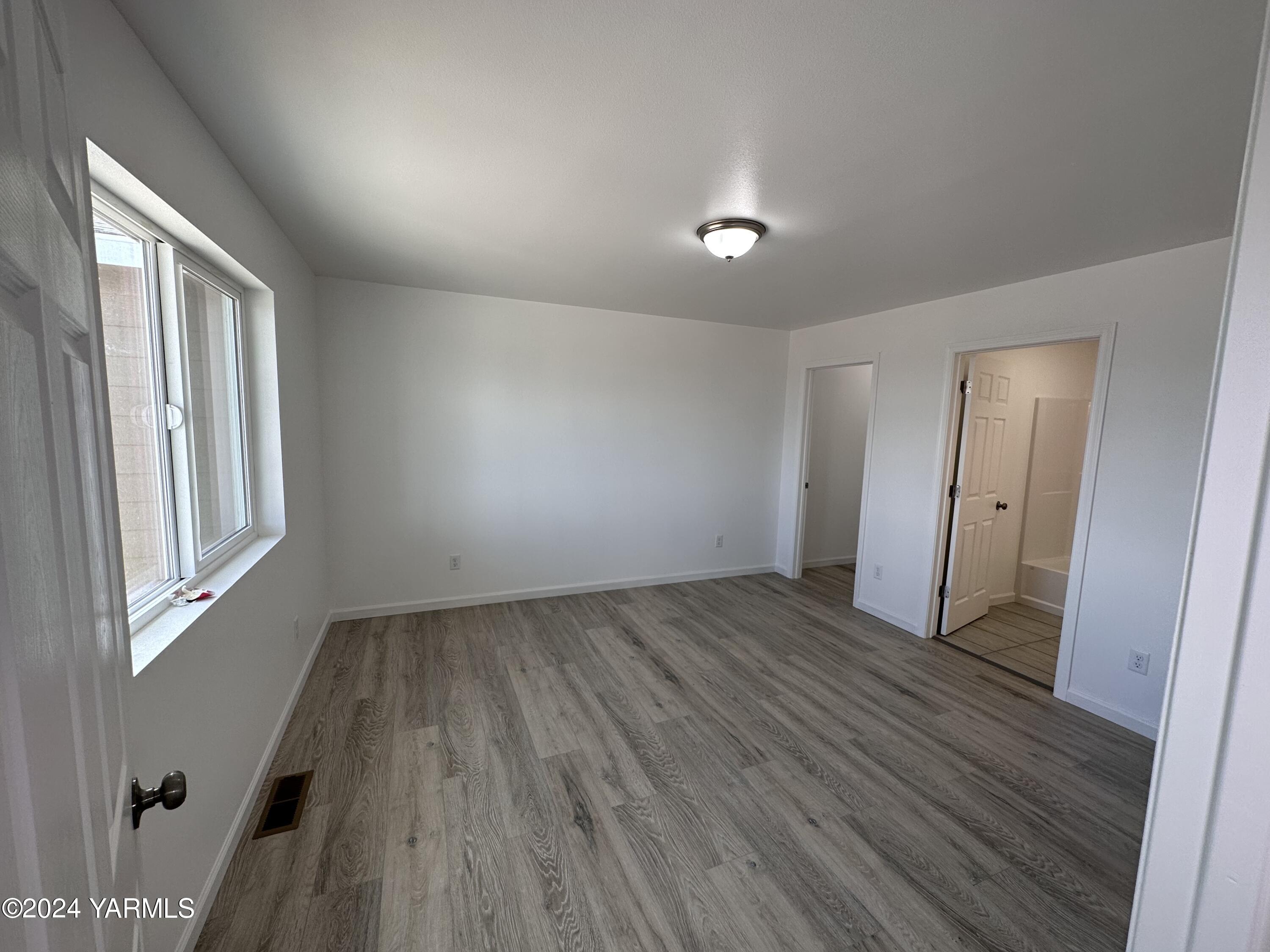 603 Bagley Road Granger, WA 98932 - Photo 9 of 33 CD7AF6CB-25A9-4AE5-A804-2DE7869246C8