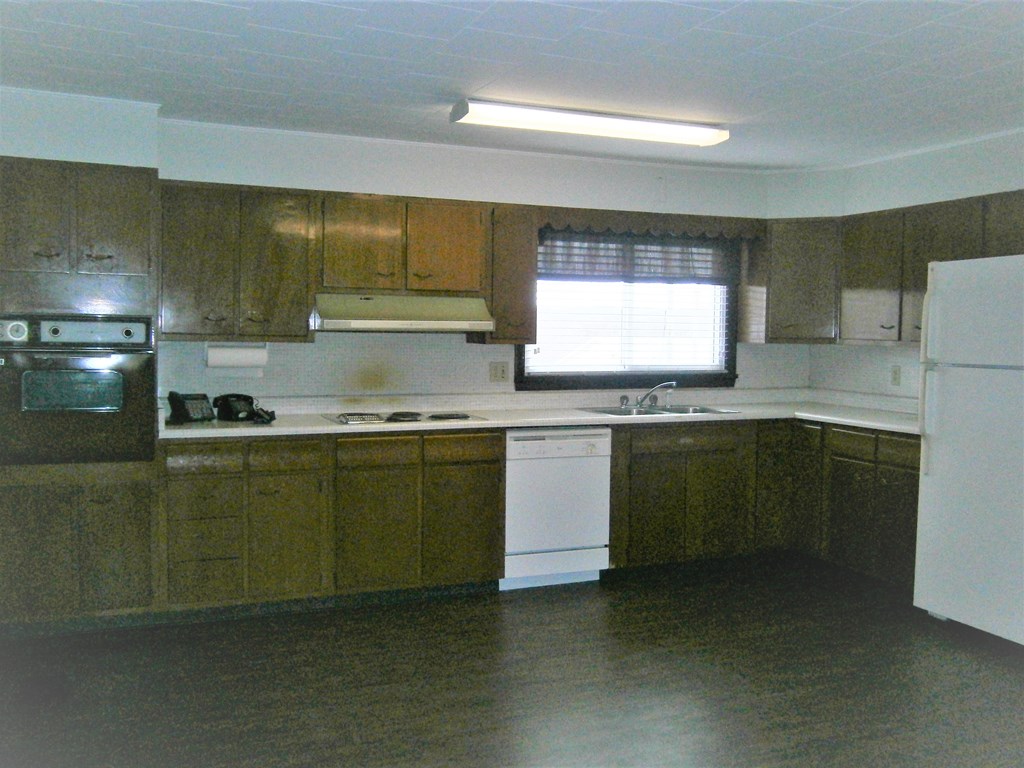 1993 Cooperstown Road Franklin, PA 16323 - Photo 17 of 59