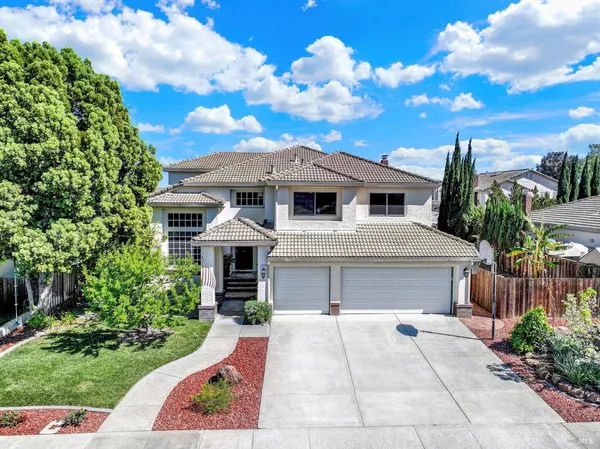 $750,000 | 113 Deerglen Circle, Vacaville, CA 95687