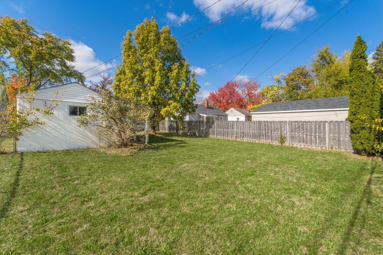 3432 Karl Road Columbus, OH 43224 - Photo 25 of 28 S_-_3432_Karl_Rd_-_074
