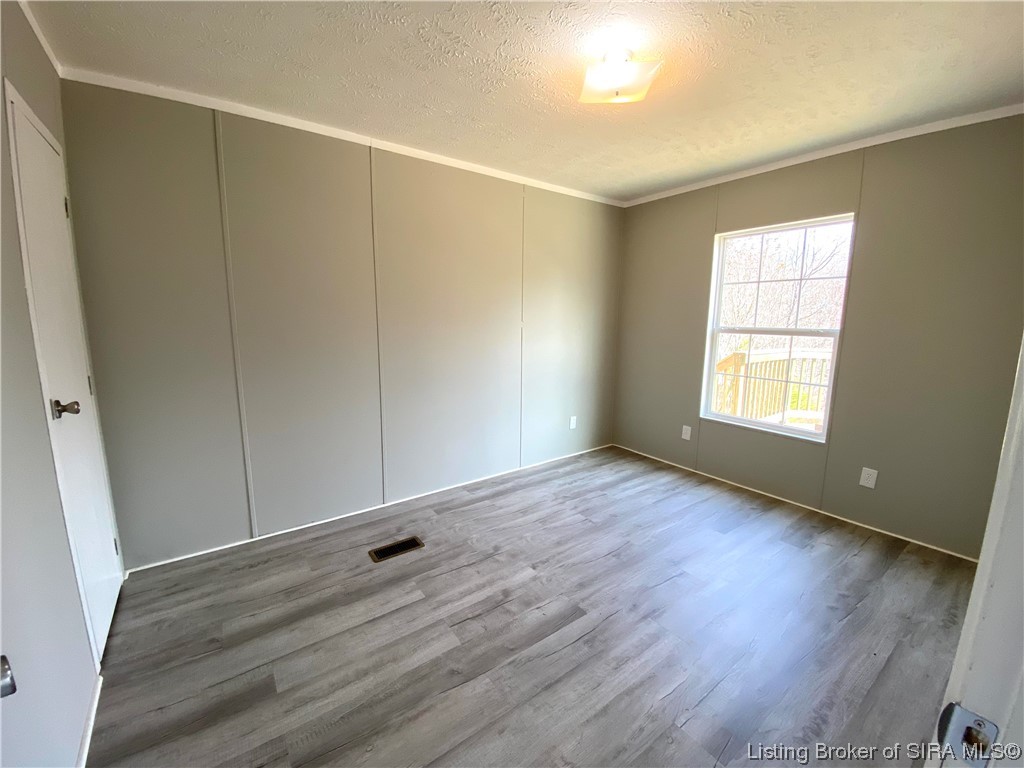 23416 Dan Gray Road Pekin, IN 47165 - Photo 14 of 53 Gallery Image 14