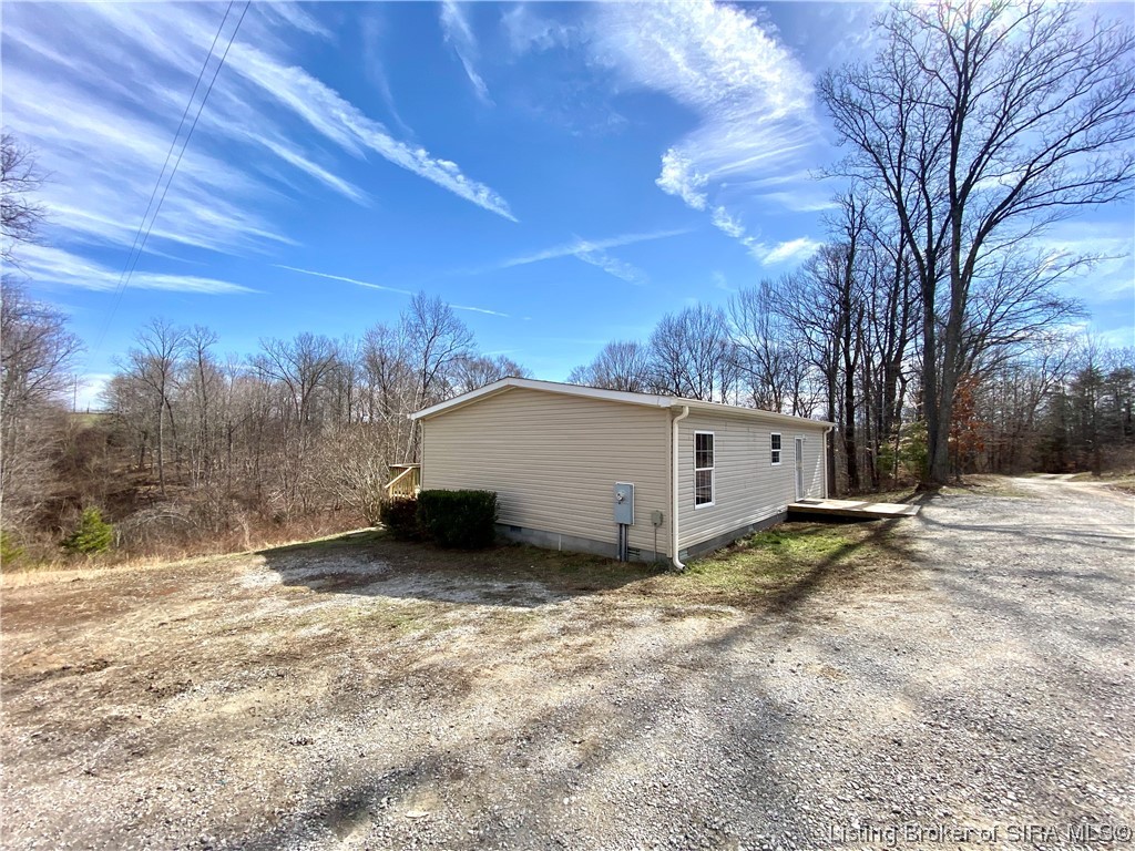 23416 Dan Gray Road Pekin, IN 47165 - Photo 27 of 53 Gallery Image 27