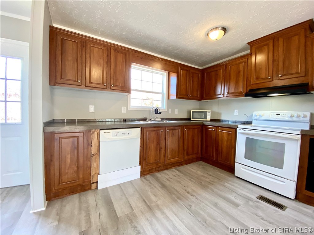 23416 Dan Gray Road Pekin, IN 47165 - Photo 8 of 53 Gallery Image 8