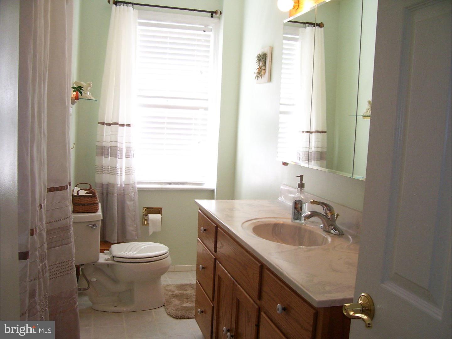 245 West Knowlton Road Aston, PA 19014 - Photo 13 of 23