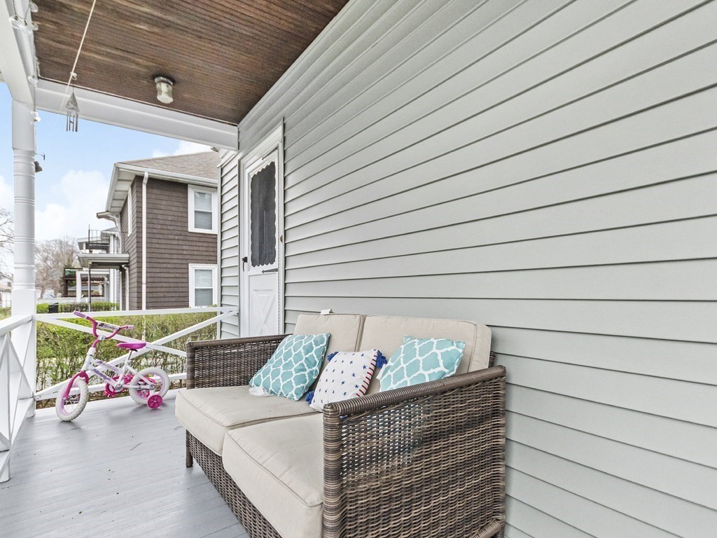8-10 Berkshire Road Waltham, MA 02453 - Photo 28 of 36 Gallery Image 28