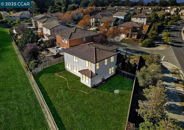 $999,000 | 5660 Vista Drive, Richmond, CA 94806