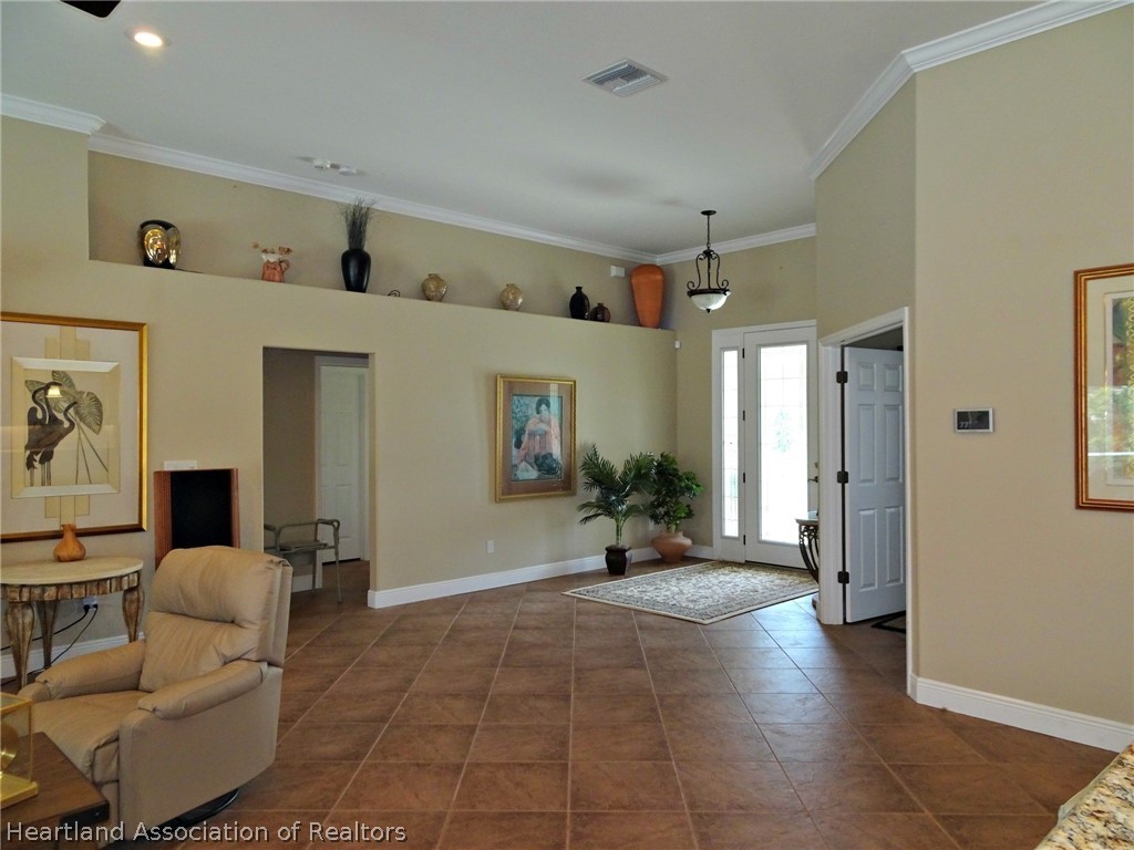 166 Mango Road Northeast Lake Placid, FL 33852 - Photo 3 of 30 Gallery Image 3