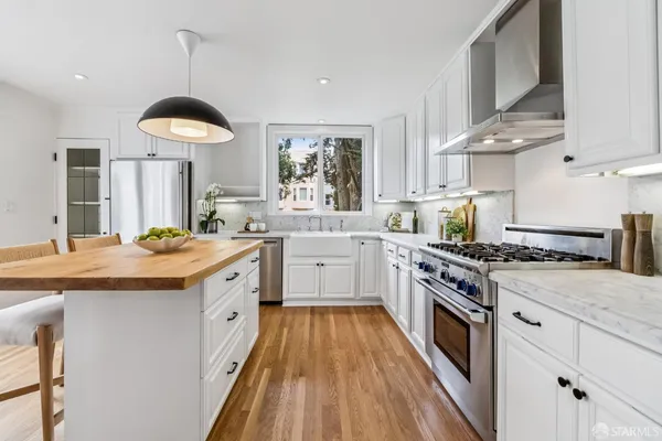 $2,999,000 | 778 10th Avenue, San Francisco, CA 94118