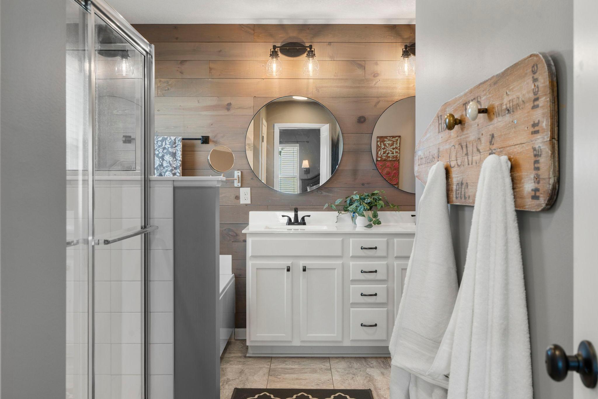 15142 Ely Path Apple Valley, MN 55124 - Photo 16 of 31