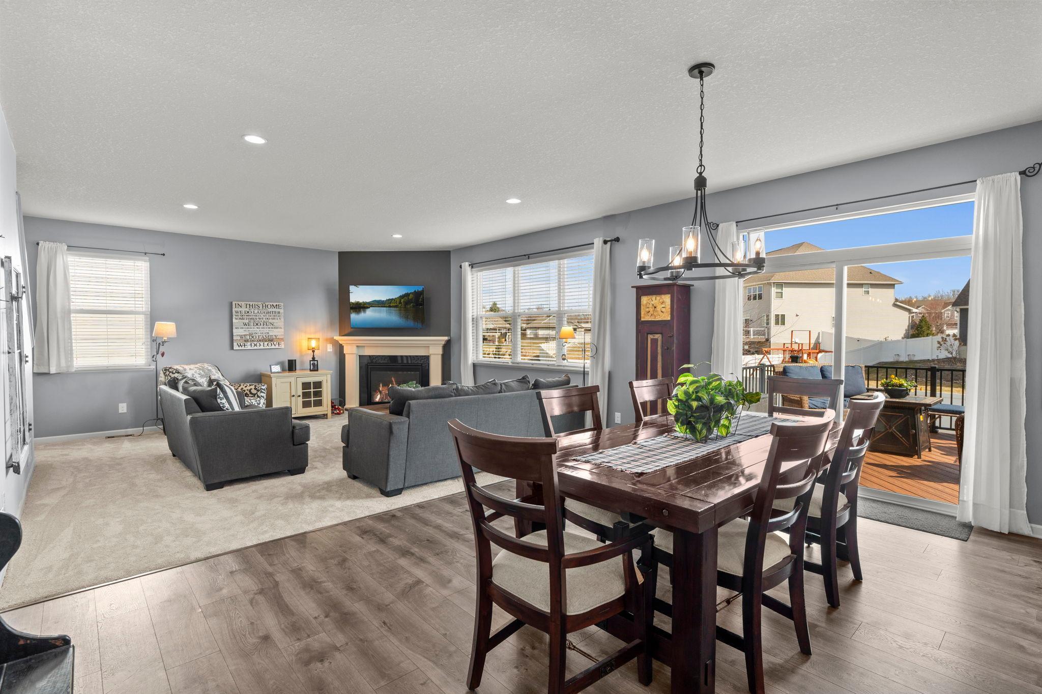 15142 Ely Path Apple Valley, MN 55124 - Photo 6 of 31