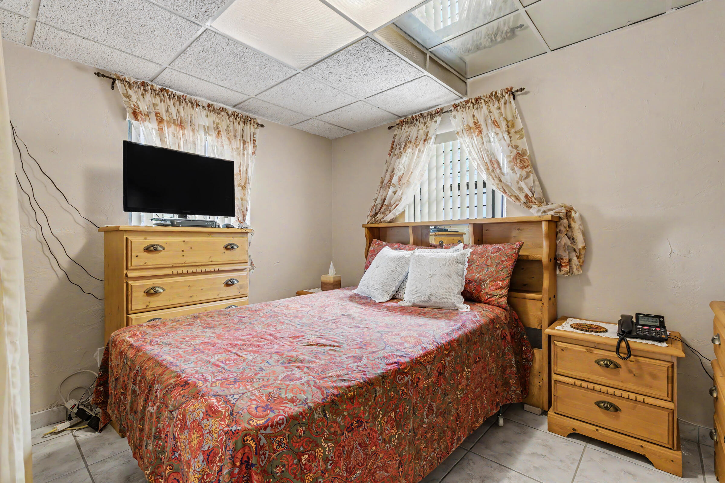 6417 Southwest 23rd Street Miramar, FL 33023 - Photo 35 of 45 6417-44