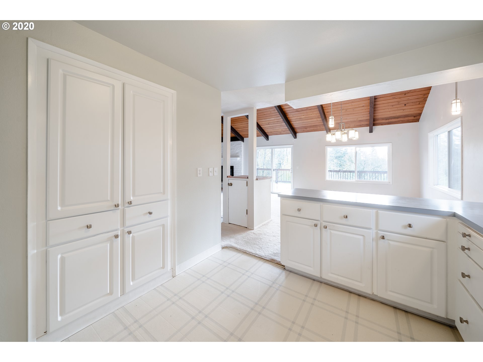 8880 Northwest Cornell Road Portland, OR 97229 - Photo 11 of 32 Gallery Image 11